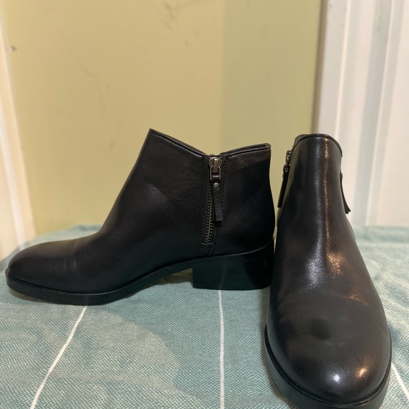 Cold Haan Hayes Ankle Bootie - Picture 11 of 12